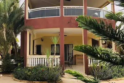 Superbe Villa Avec Piscine Chauffée, 3 chambres et 3 salles de bains