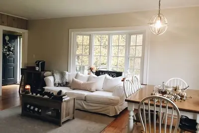 Image de Le Queen City Cottage