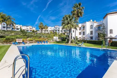 Image de 6 person apartment with spectcular view