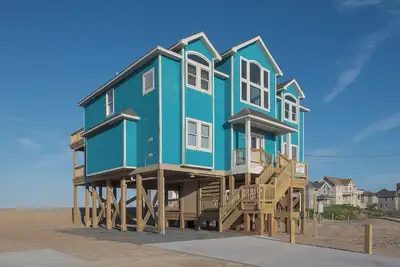 Image de Reine des Caraïbes | Oceanfront | Rodanthe | 10 couchages