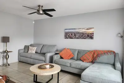 Image de FlipFlop Condo! Meilleur coup pour votre dollar en ville!