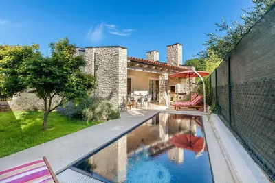 Image de Belle maison de 2 chambres à Fazana