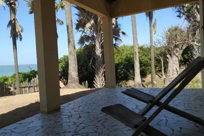 Image de Paradis préservé du sud de la Gambie '' Paradise Roundhouse ''