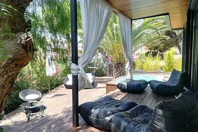 Image de Villa Lares à 150m de la plage de Cala Mendia