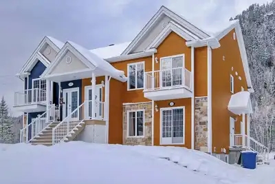 Image de Condo, fjord du Saguenay, Mont Edouard, Chez la Belle Shanna