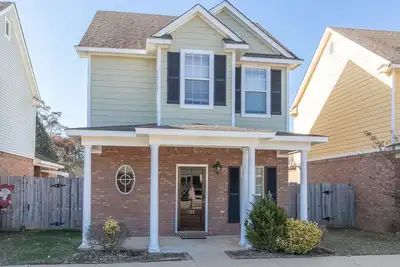 Image de 3 chambres 3 salles de bain Ole Miss Getaway!