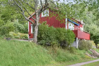 Image de Maison confortable de 2 chambres à.