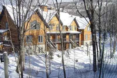 Image de Superbe Condo 2 chambres à Les Manoirs