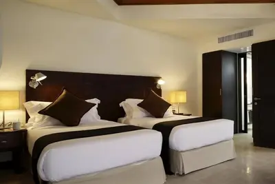 Image de Villa avec trois chambres et piscine privée (A)