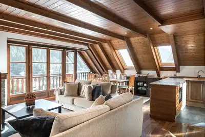 Image de Besiberri Lumineux appartement duplex à Val de Ruda au pied des pistes au niveau 1500 de Baqueira