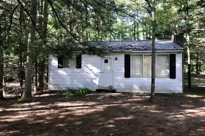 Image de Près du barrage Tippy, du lac Elinor et du parc Dickson. Propre et confortable!