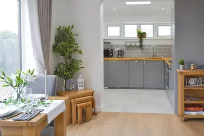 Image de 1 chambres à coucher à Walcott