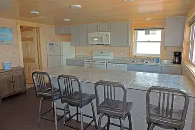 Image de Cozy vue sur l'eau 2 chambres / 1 salle de bain Cottage