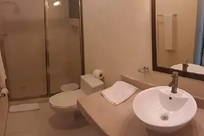 Image de Hébergement spacieux et confortable, idéal pour les familles.