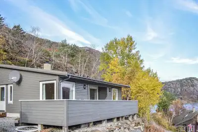 Image de Maison confortable de 3 chambres à.