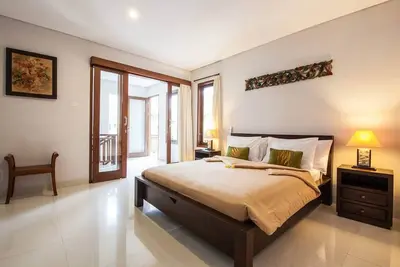 Image de Smv - garden - 6-Br · ⭐⭐6br Garden Villa À deux pas de la plage et des boutiques N Legian