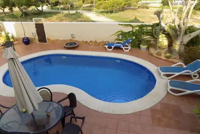 Image de Villa de 6 chambres avec piscine privée, 4 salles de bain, wifi, climatisation, Tv