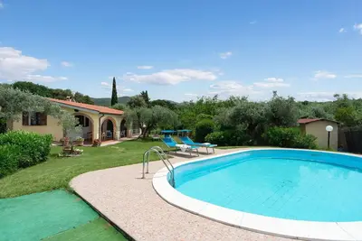 Image de Maison de vacances privée avec Wifi, climatisation, piscine privée, Tv, patio, vue panoramique