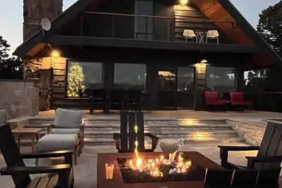 Image de Vue imprenable sur la montagne / 3 Br, 2 Bath Chalet