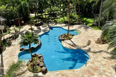 Image de Tarifs de 5000-6000 $ selon la durée du séjour.