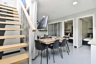 Image de 105 - Suite d'hôtel P1 au sous-sol avec 2 chambres Idéal pour 6 personnes