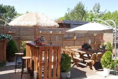 Image de Bungalow Vincent - Bungalow avec jardin, terrasse et grill