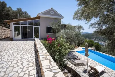 Image de Villa Margarita - Villa de luxe avec piscine privée et vue imprenable. Très privé