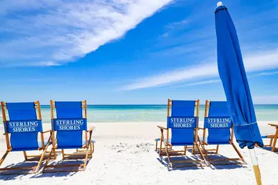 Image de Magnifique condo avec vue sur l'océan avec piscine partagée, espace barbecue et vue magnifique sur le golfe!