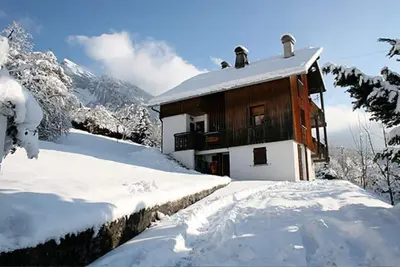 Image de Appartement dans un chalet privé indépendant aux portes du village de Samoëns