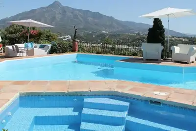 Image de Puerto Banus (15 min à pied) Appartement, vue sur la mer