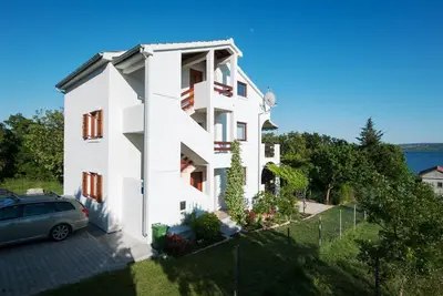 Image de Appartement 2 Chambres - Grenier avec Terrasse et Vue sur la Mer