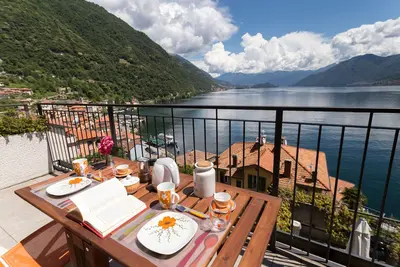 Image de L'Orange Spot. Appartement de luxe avec terrasses et parking privé.