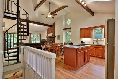 Image de Nouveau Ideal Killington Escape! Spa❄Salle de jeuxameAnimaux ✓❄2 Salons \/ Cheminées