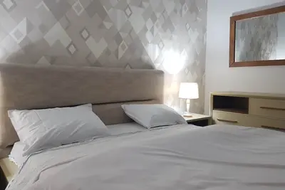 Image de Appartement S1 Luxueux aux Berges du Lac 2