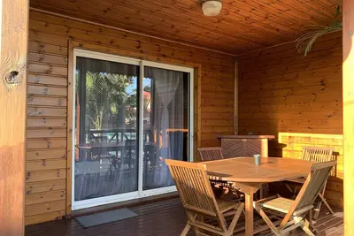 Image de Le Chalet Kréol avec son Spa