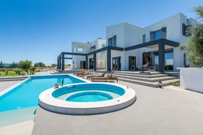 Image de New Lux Villa ★ Piscine Et Hydromassage privés ★ Bbq ★ Vue sur la mer ★ 12 Pers