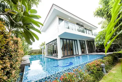 Image de Deluxe 4br Pool Villa près de la plage