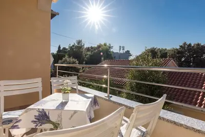 Appartement de vacances avec balcon et climatisation
