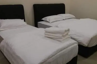 Image de Glg Klia Transit 3-Guest Room-G + retour gratuit