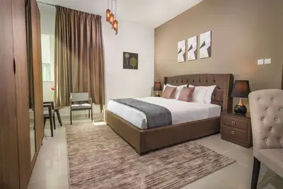 Image de Marcher à la plage et métro - 2bdr In Marina