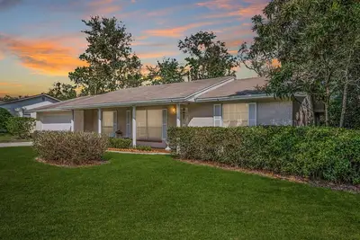 Image de Nouvelle annonce Cozy Home, 3 Br 2 Bath, quartier calme, Great Yard clôturé, vélos, à proximité du parc