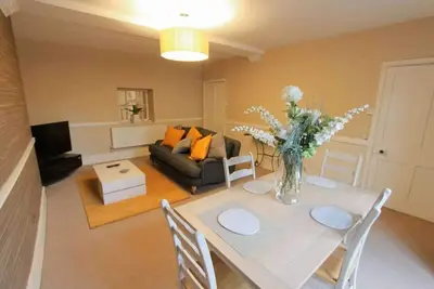 Image de Grand Appartement 1 Chambre Clifton + Parking - Hopewell