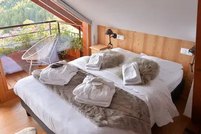 Image de Les Gîtes d'Adelspach, Gîte **** & Spa en Alsace Le\"Taennchel\" 8  personnes