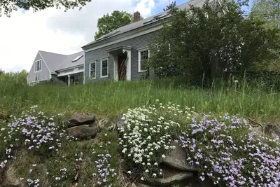 Image de Ferme historique de 1830 près du lac Granite