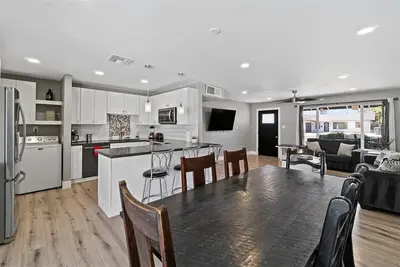 Image de Scottsdale - Piscine chauffée / Superbe rénovation