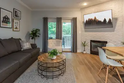 Image de Nouveau / Scandinave / À côté de Dollywood / Premier Lieu