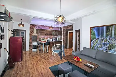 Image de Maison unique au centre, 2 Br, Ndk, rue Vitosha