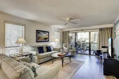 Image de 7825 Centrecourt: 2 Br / 2 Ba près de l'océan villas à Hilton Head, pour 8 personnes