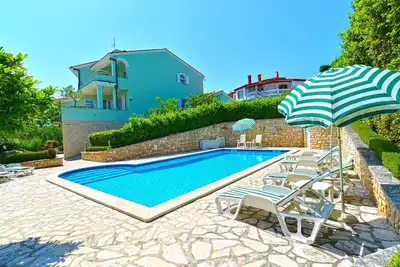 Apartment 624/1491 (Istria - Pula), 2500m from the beach