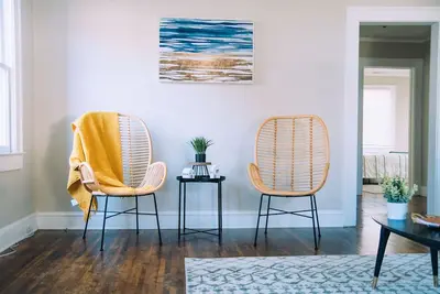 Image de Urban Farmhouse près de Uptown / Noda, sur le métro léger!